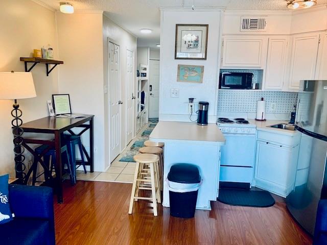 6102 Seawall Boulevard 241