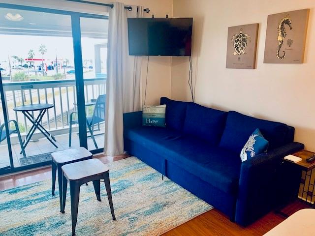 6102 Seawall Boulevard 241