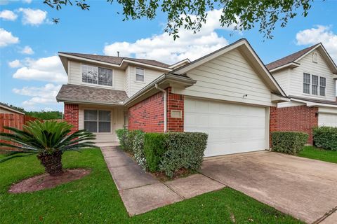 Photo of 14311 Brunswick Point Lane, Houston, TX 77047 (MLS # 46478217)