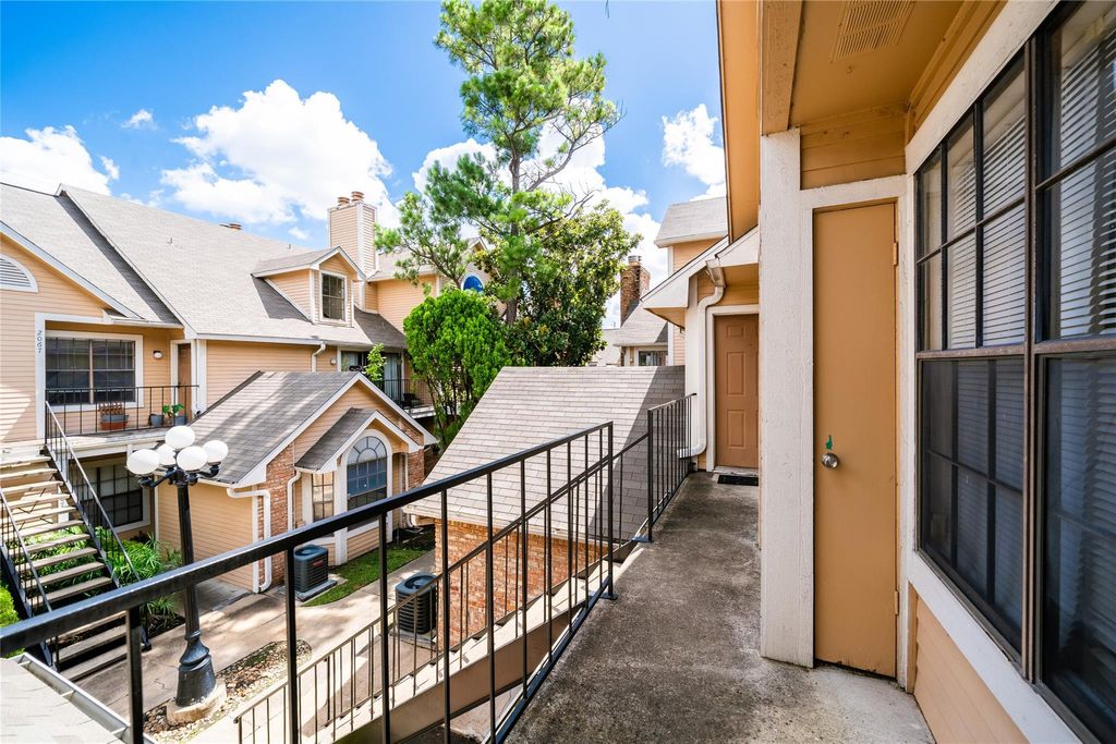 Photo of 2300 Old Spanish Trail #2063, Houston, TX 77054 (MLS # 26403492)