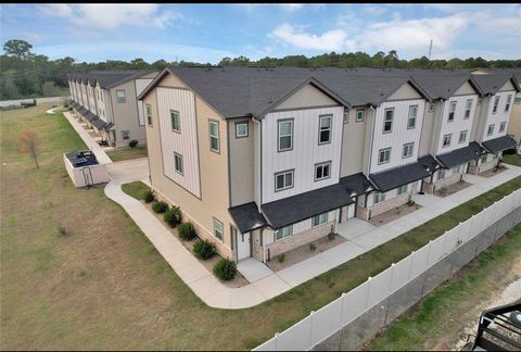 Photo of 12603 Telge Road #14E-F, Cypress, TX 77429 (MLS # 67041936)