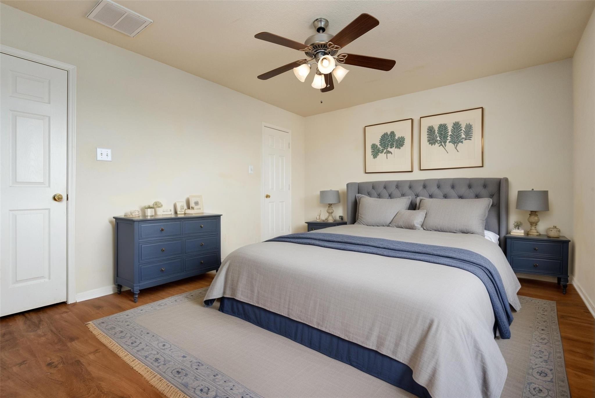 10820 S Lake Mist Lane