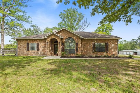 Photo of 2400 Fm-3081, Willis, TX 77378 (MLS # 93013663)