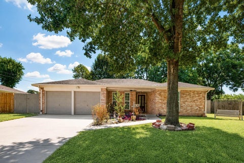 Photo of 11702 Leader Street, Houston, TX 77072 (MLS # 67699124)