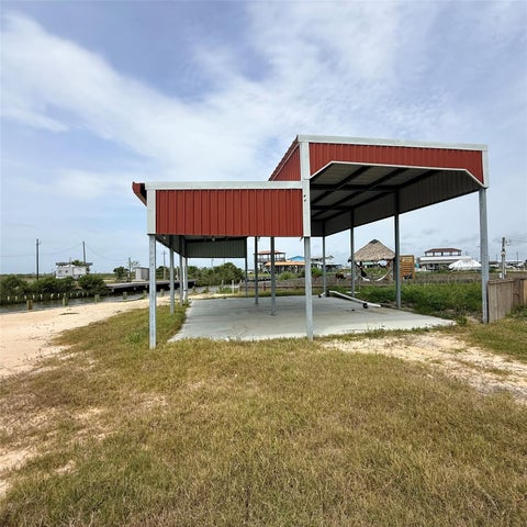 Photo of 1119 Mabry Street, Gilchrist, TX 77617 (MLS # 66994028)