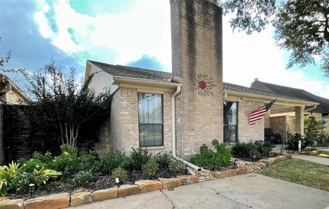 302 Mayfair Circle Wharton TX 77488
