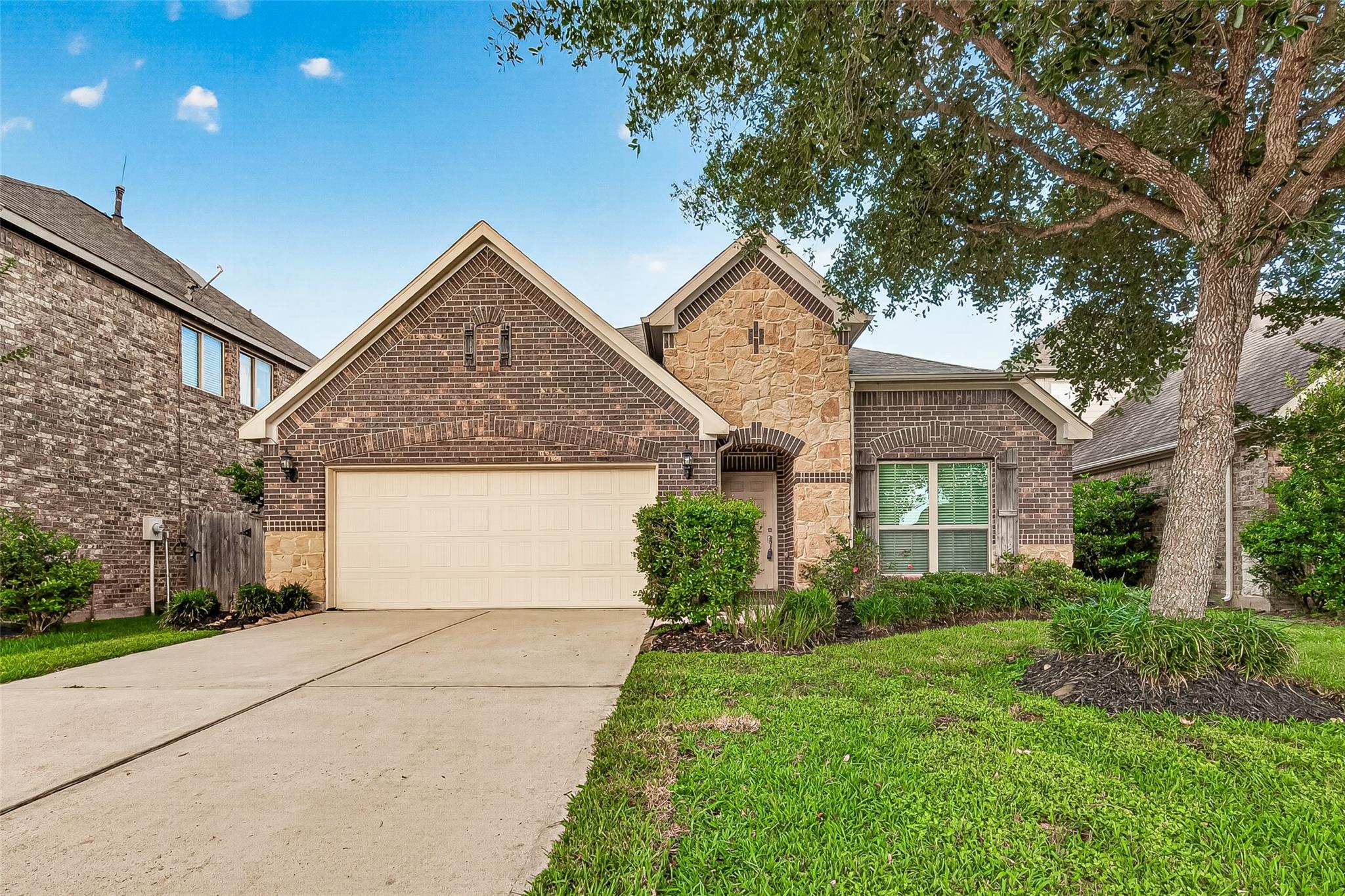 4907 Harper River Court