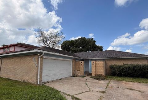 Photo of 6618 Mccullum Road, Houston, TX 77489 (MLS # 42293025)
