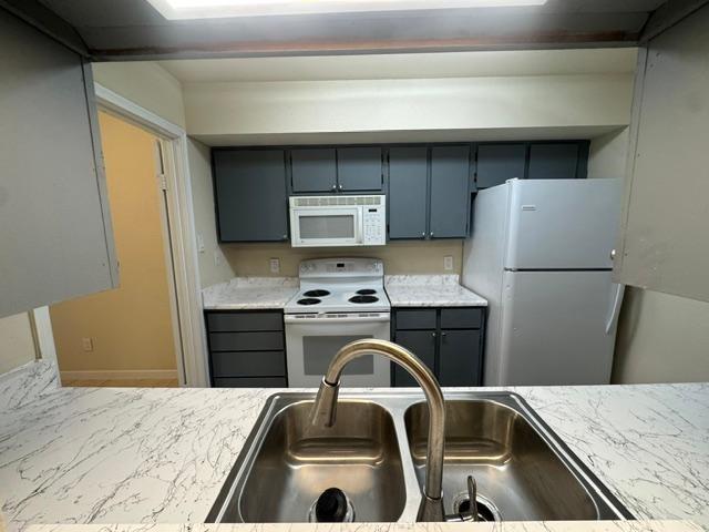 16111 Aspenglenn Drive 908