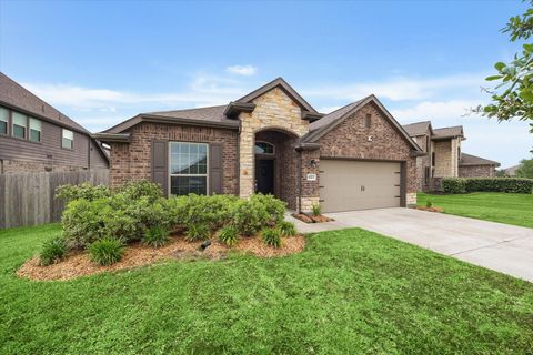Photo of 4323 Oakdale Mist Drive, Dickinson, TX 77539 (MLS # 71725111)