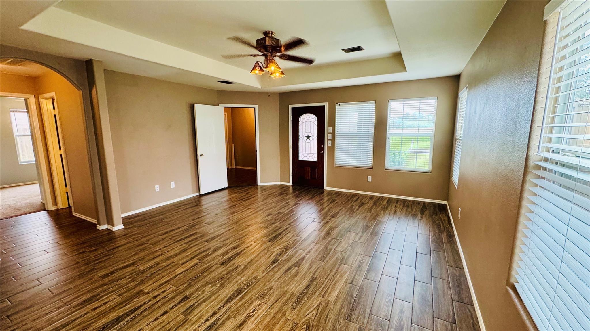 4007 Hunters Ridge Drive