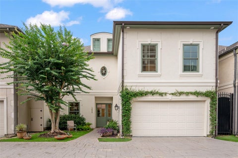 Photo of 1235 Wynden Oaks Garden Drive, Houston, TX 77056 (MLS # 93574710)