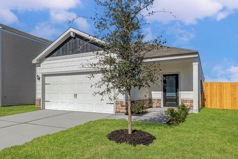 Photo of 8212 Burnt Orchid Drive, Houston, TX 77016 (MLS # 75412192)