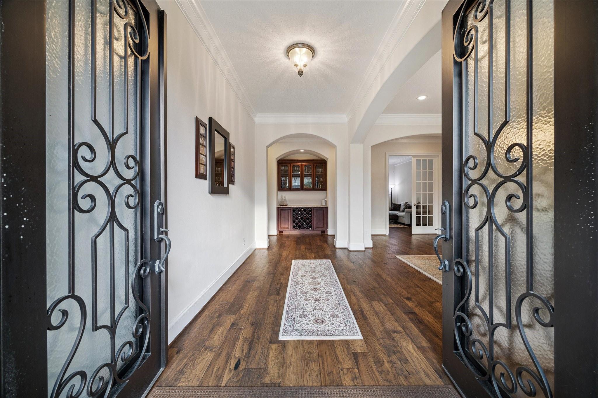 6203 Majestic Hill Drive