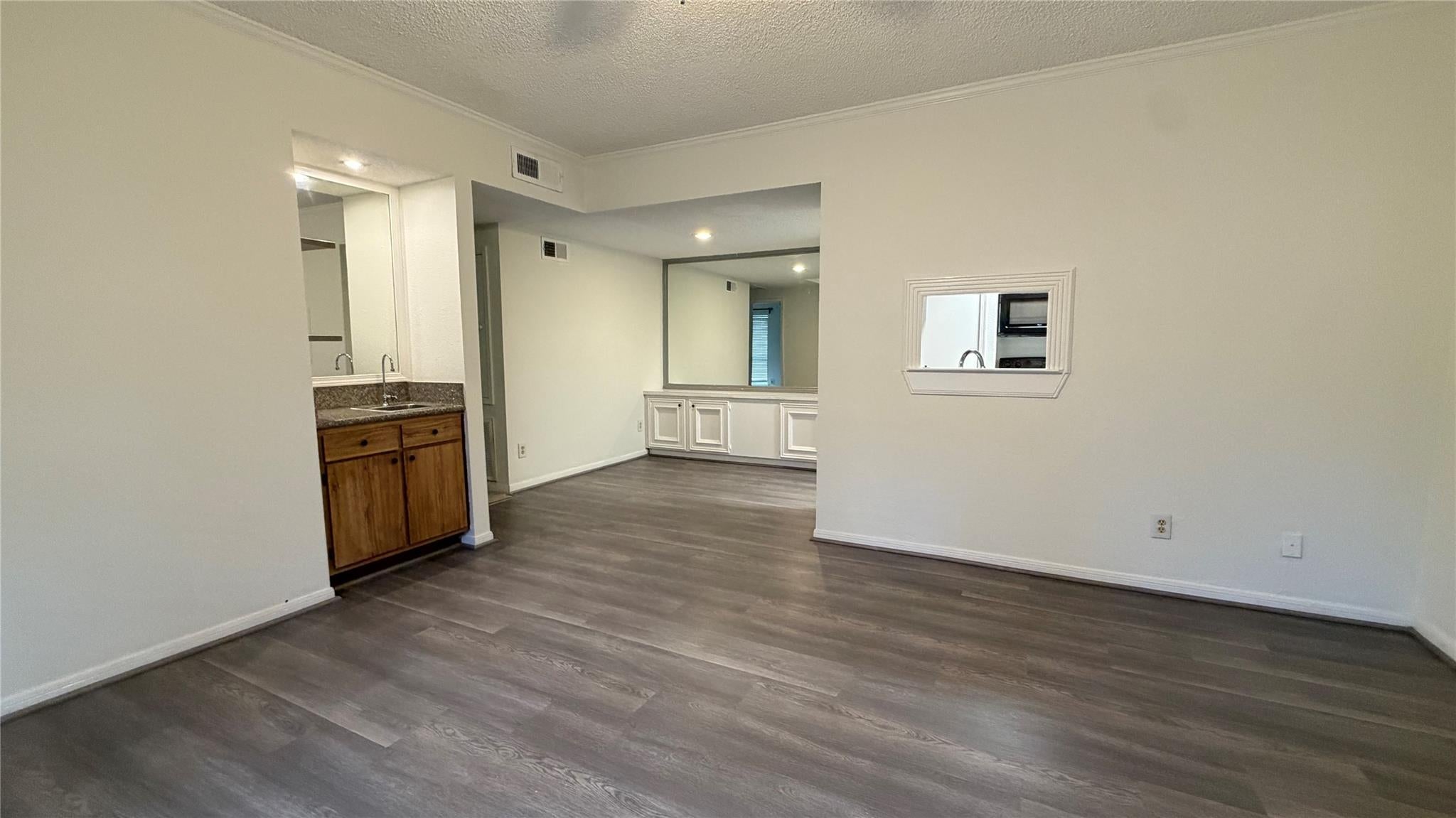 5711 Sugar Hill Drive 39
