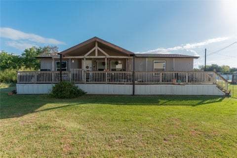 Photo of 339 6th Street, San Leon, TX 77539 (MLS # 27733629)