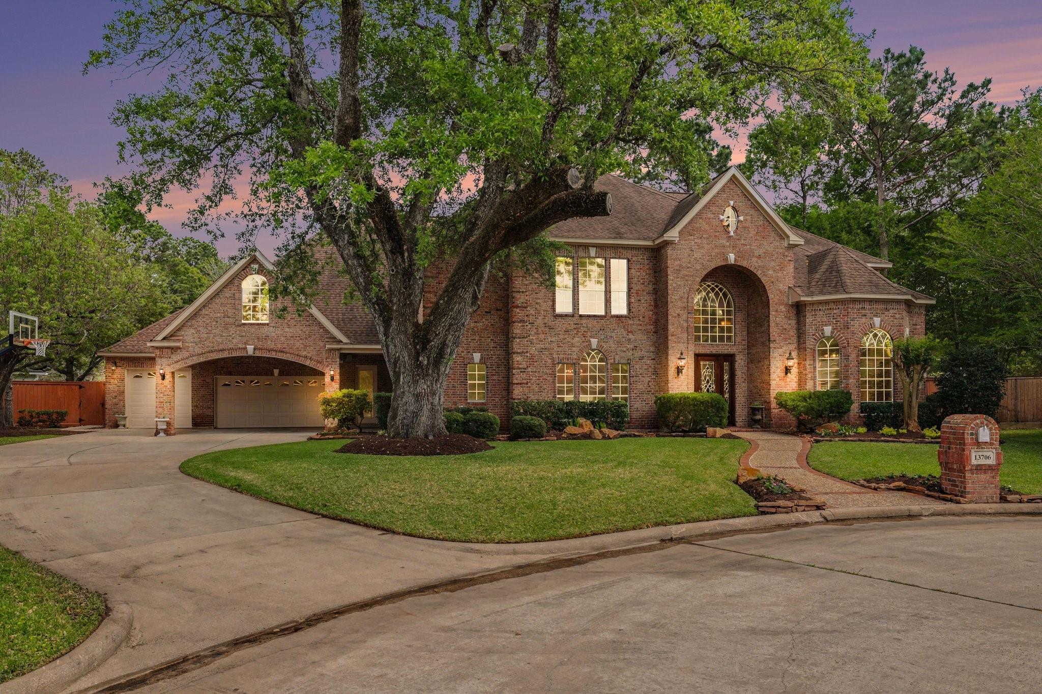 13706 Wayfare Court