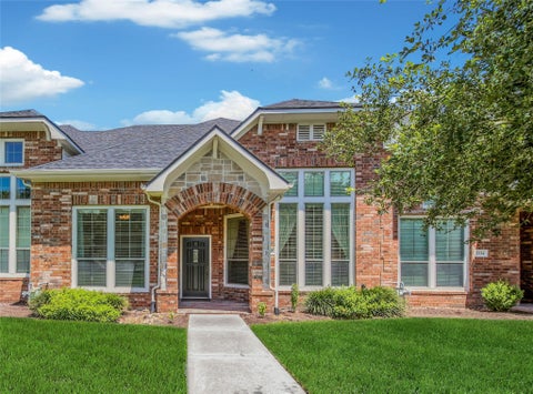 Photo of 3330 Knollcrest Lane, Pearland, TX 77584 (MLS # 26622272)
