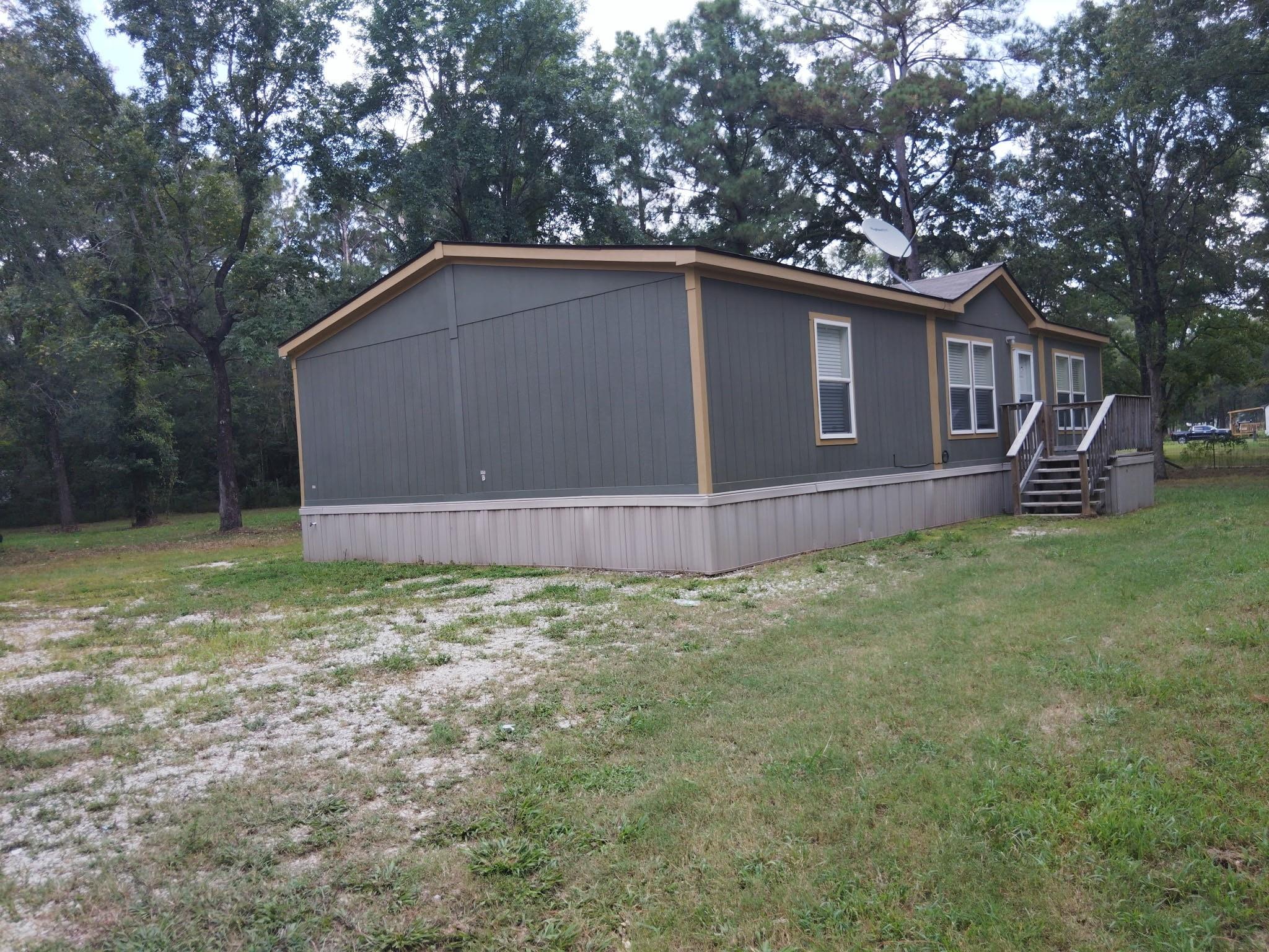1045 County Rd 6474