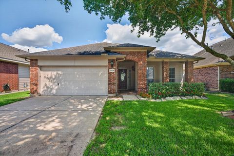 Photo of 15226 Olmstead Park Drive, Cypress, TX 77429 (MLS # 28376366)
