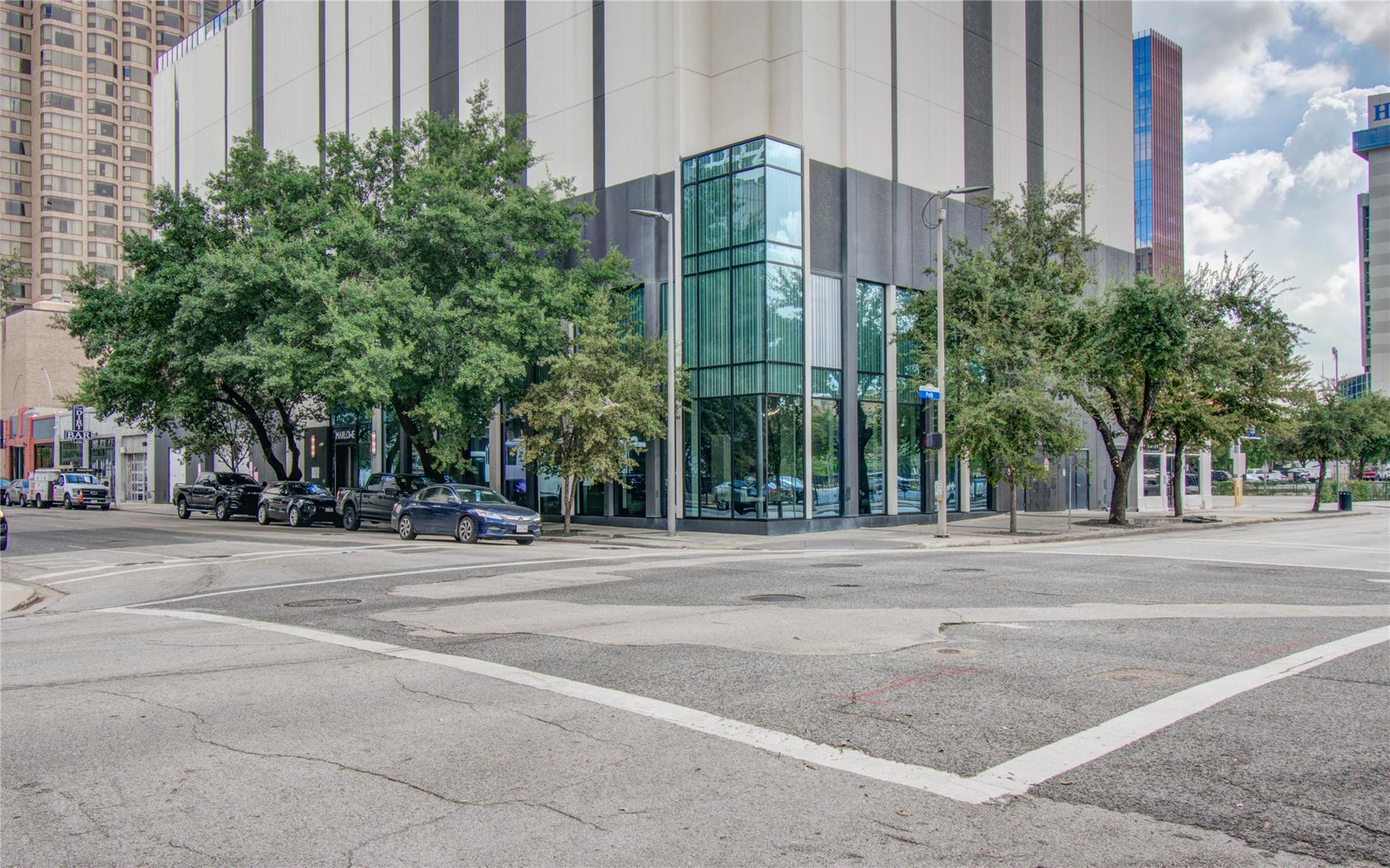 1211 Caroline Street 1502