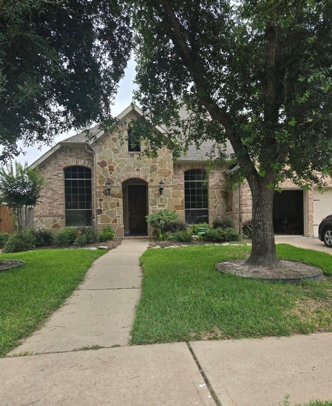 Photo of 8726 Hollow Bay Lane, Houston, TX 77095 (MLS # 43685674)