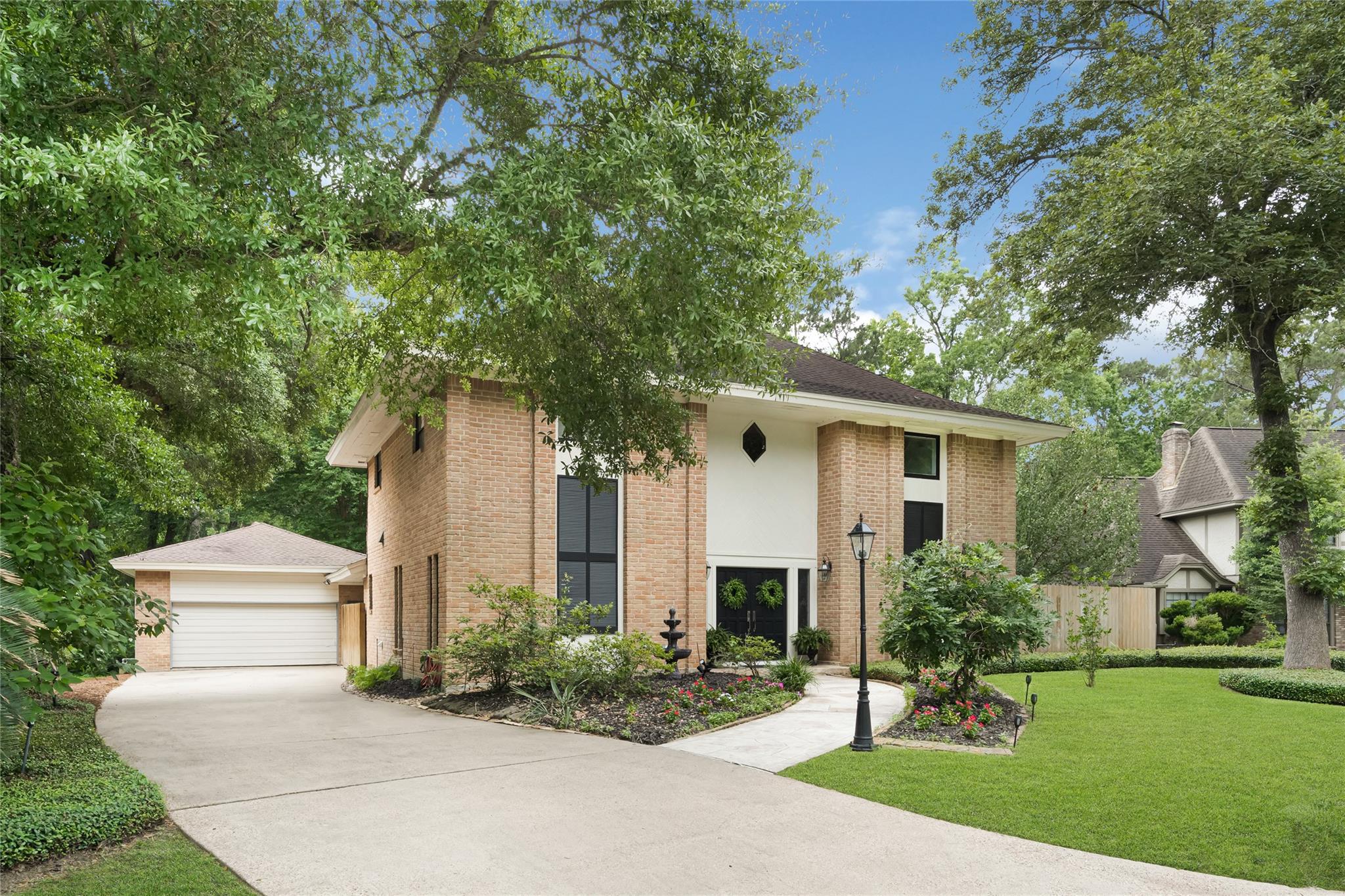 3730 Wildwood Ridge Drive