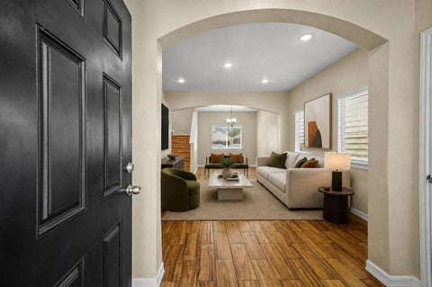 Photo of 1714 Claremont Garden Circle, Houston, TX 77047 (MLS # 68274925)