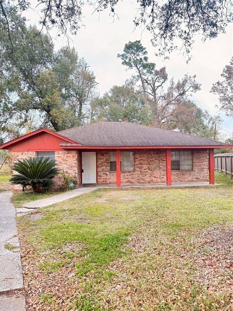 Photo of 5926 Shirley Mae Lane, Houston, TX 77091 (MLS # 85661377)