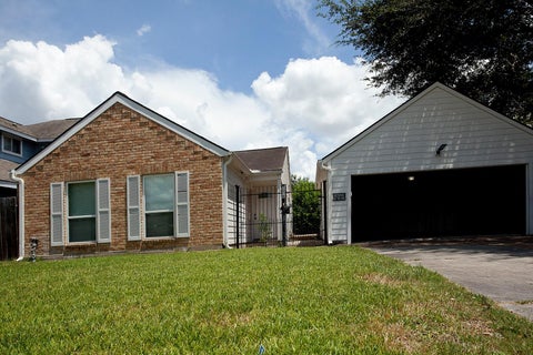 Photo of 7219 Caddo Lake Lane, Houston, TX 77083 (MLS # 37277693)