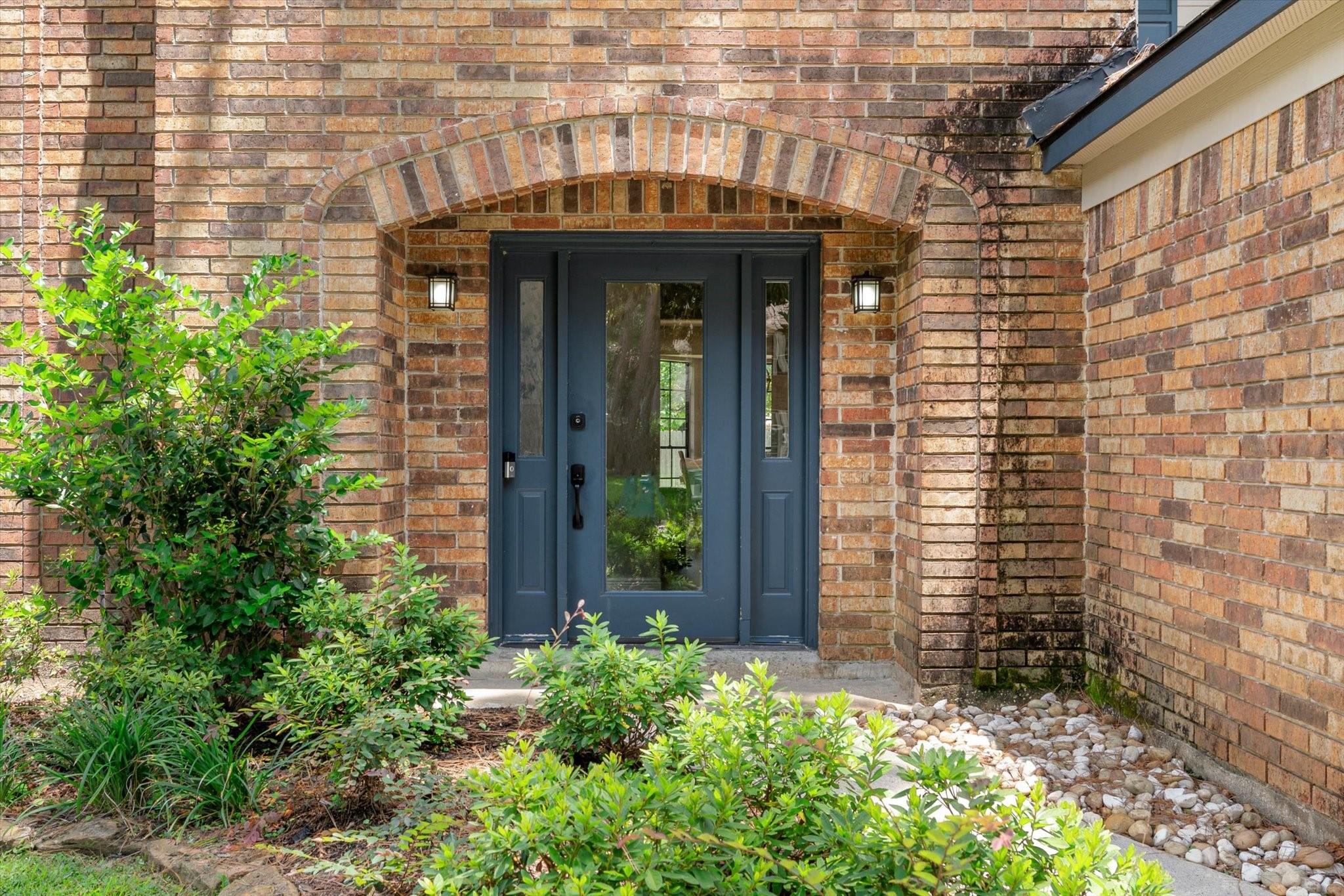 9 Silver Elm Place