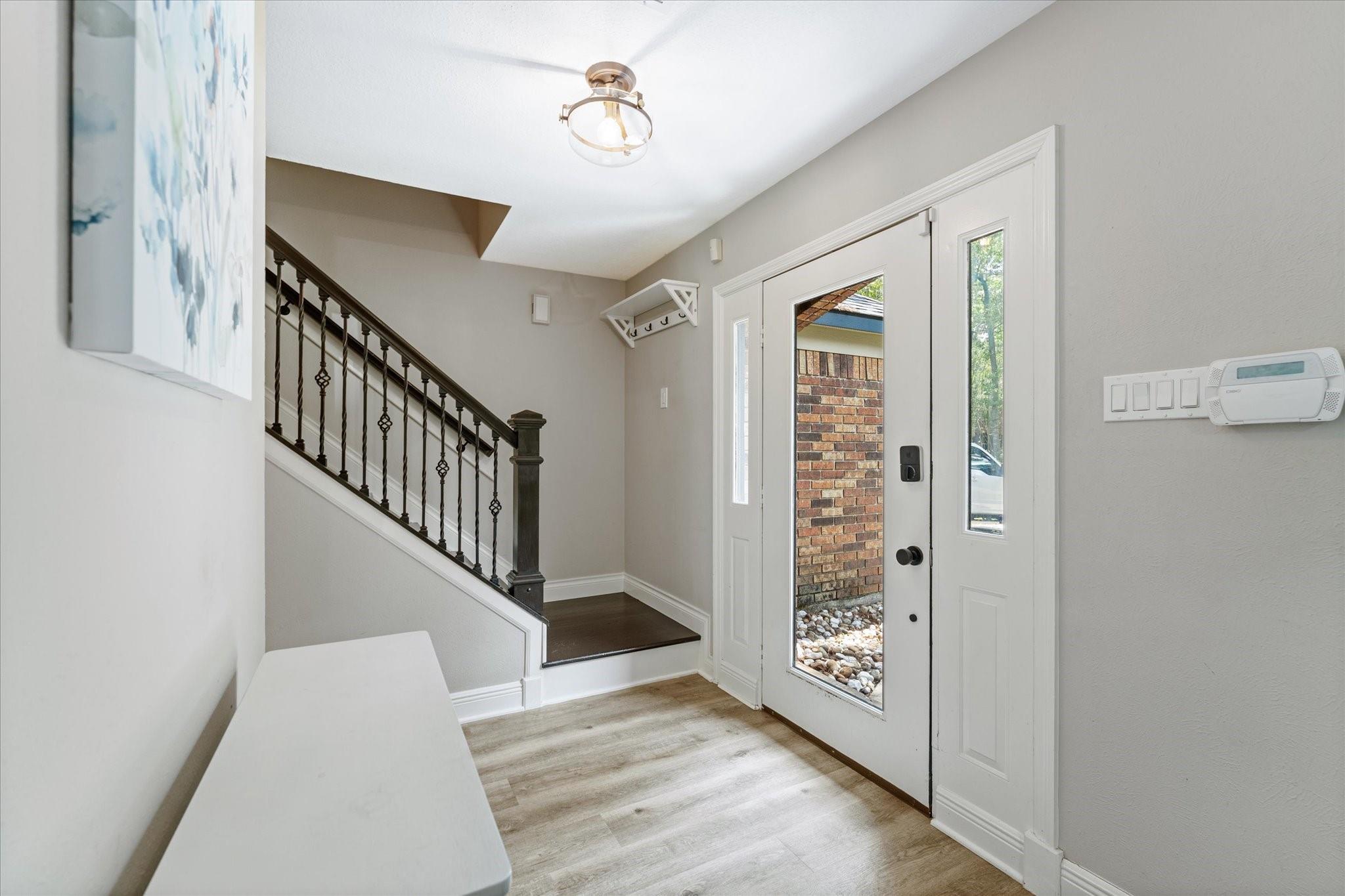 9 Silver Elm Place