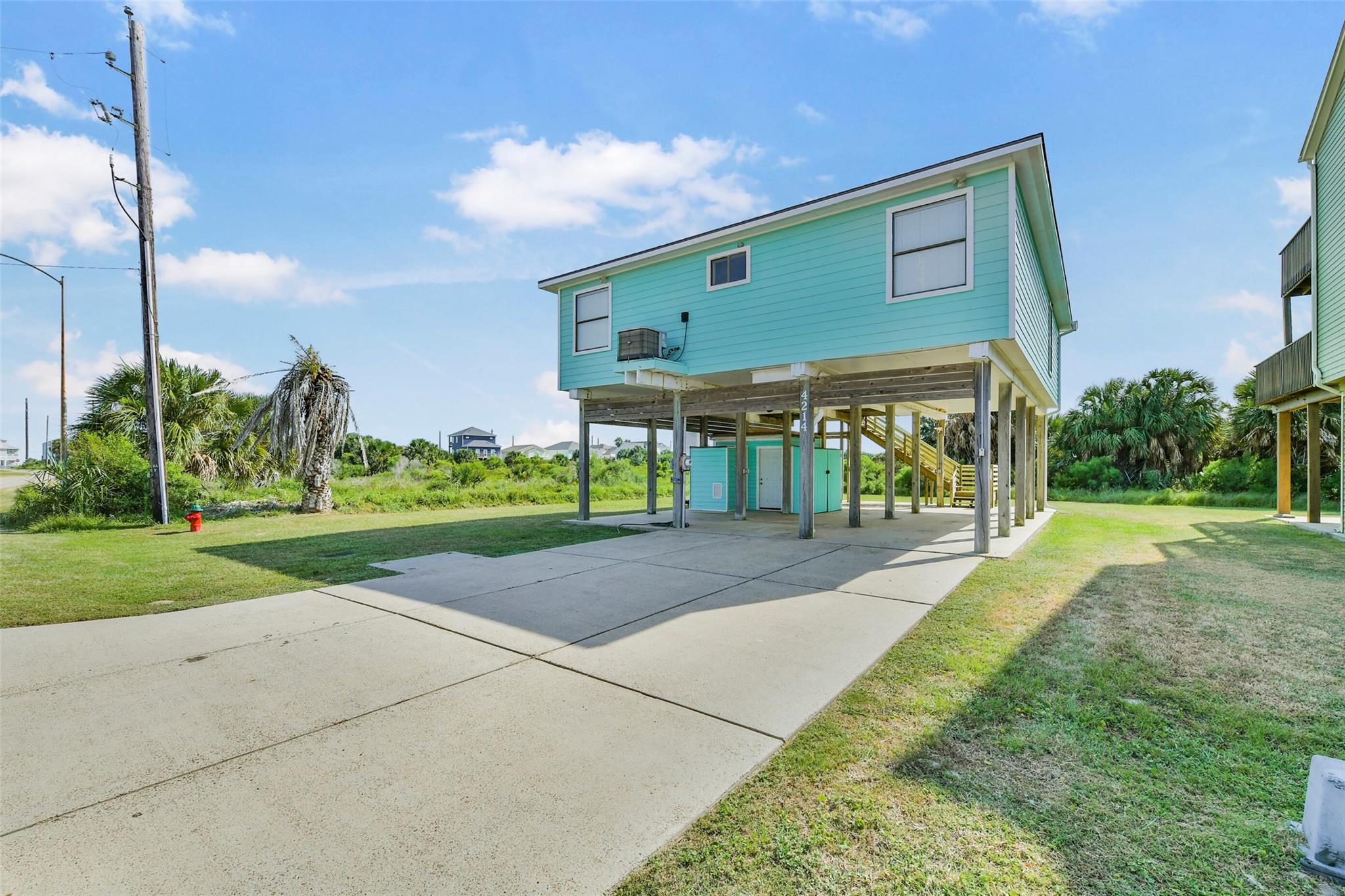 4214 Nueces Drive