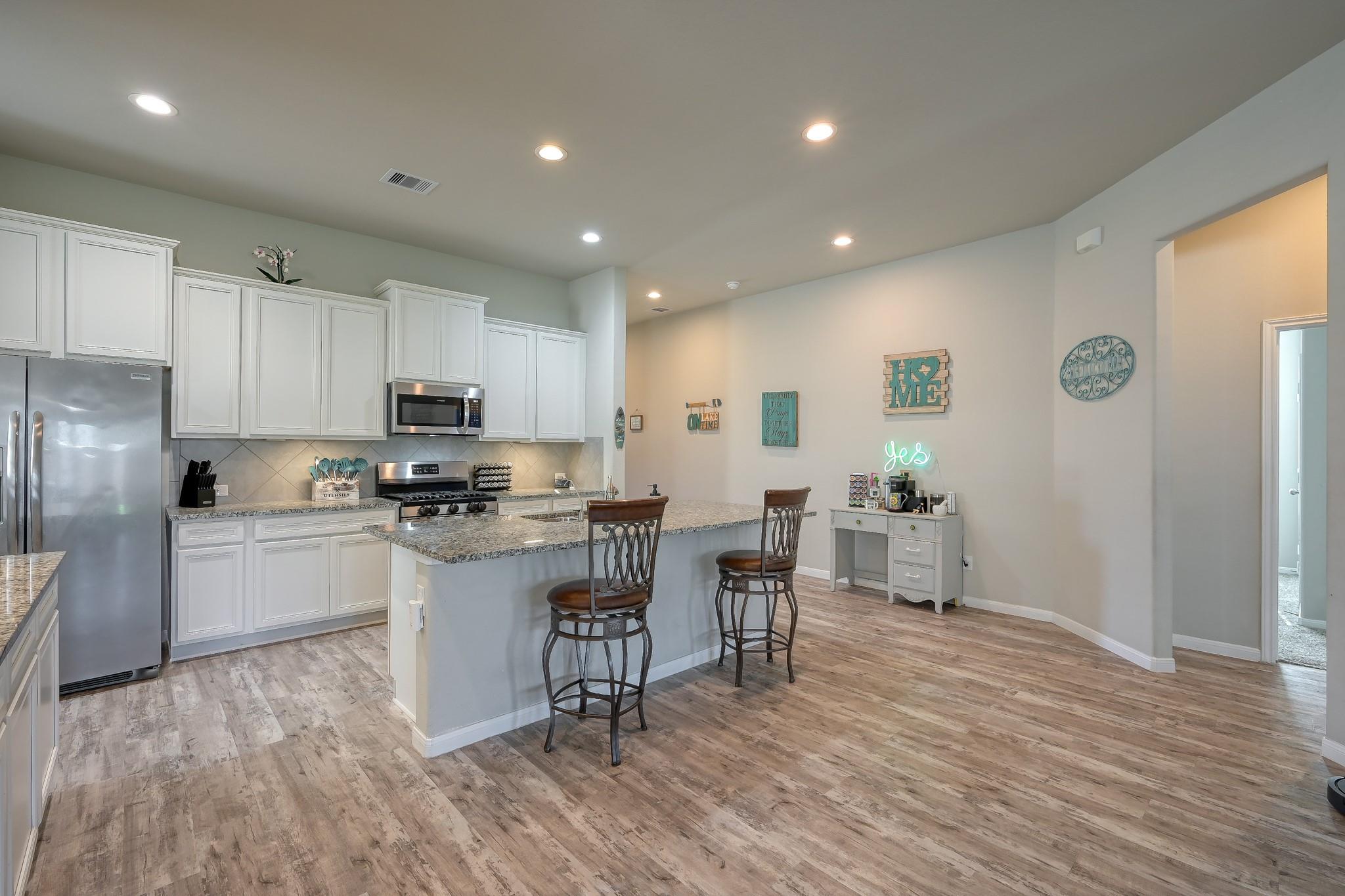 12189 Pearl Bay Court