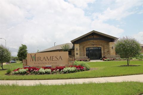 Photo of 19711 Whistle Creek Lane, Cypress, TX 77433 (MLS # 20590950)