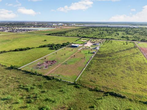 Photo of 2672 Harrison Road, Sealy, TX 77474 (MLS # 31581532)