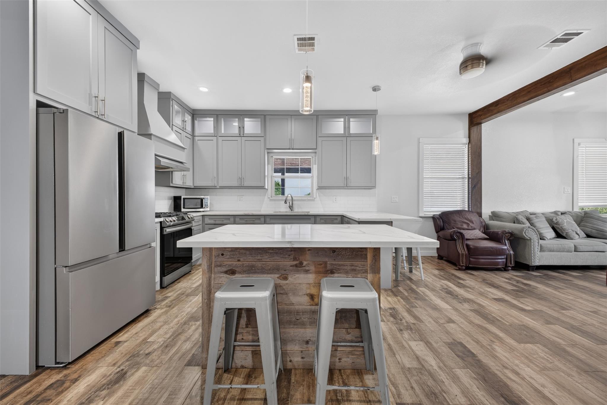 2672 Harrison Road