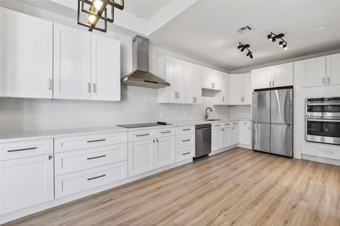 Photo of 1535 Potomac Drive #A, Houston, TX 77057 (MLS # 47931448)