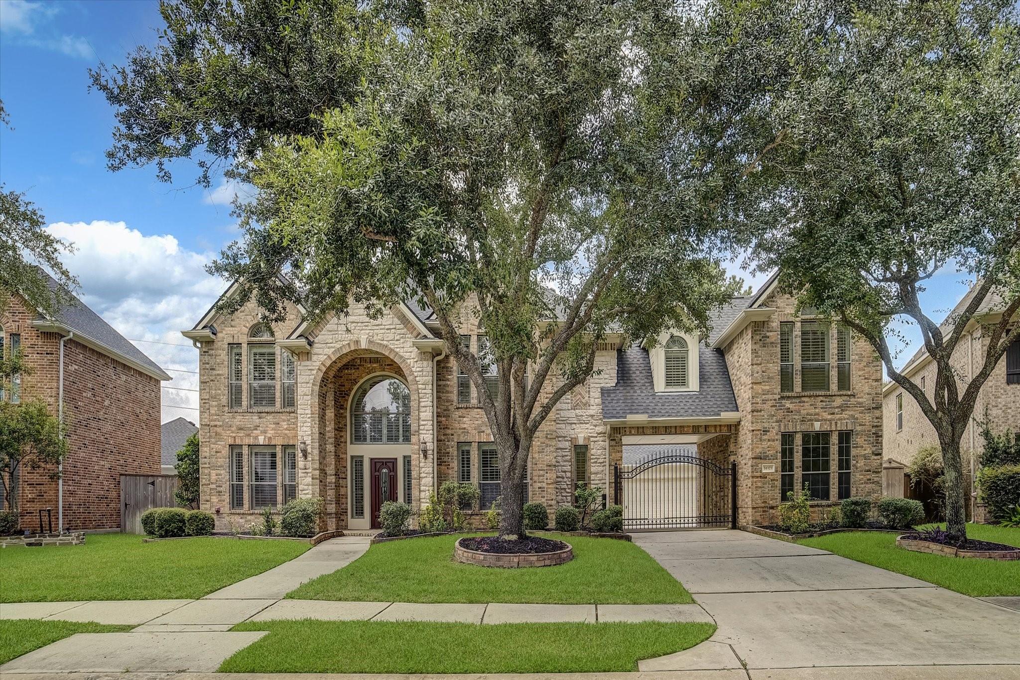 14323 Horizon Falls Lane
