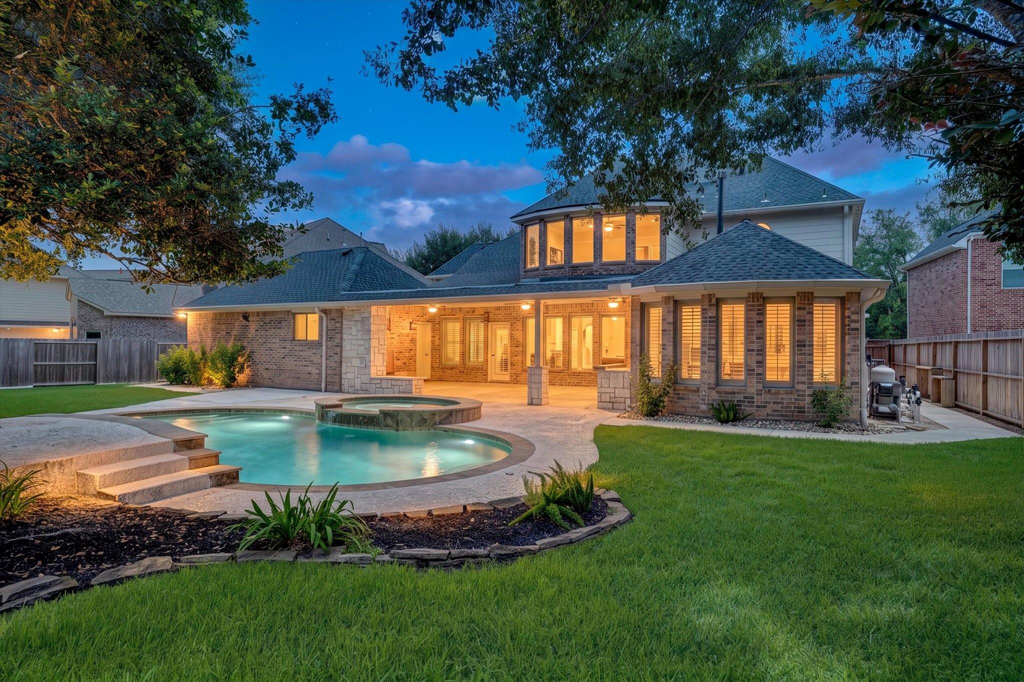 14323 Horizon Falls Lane