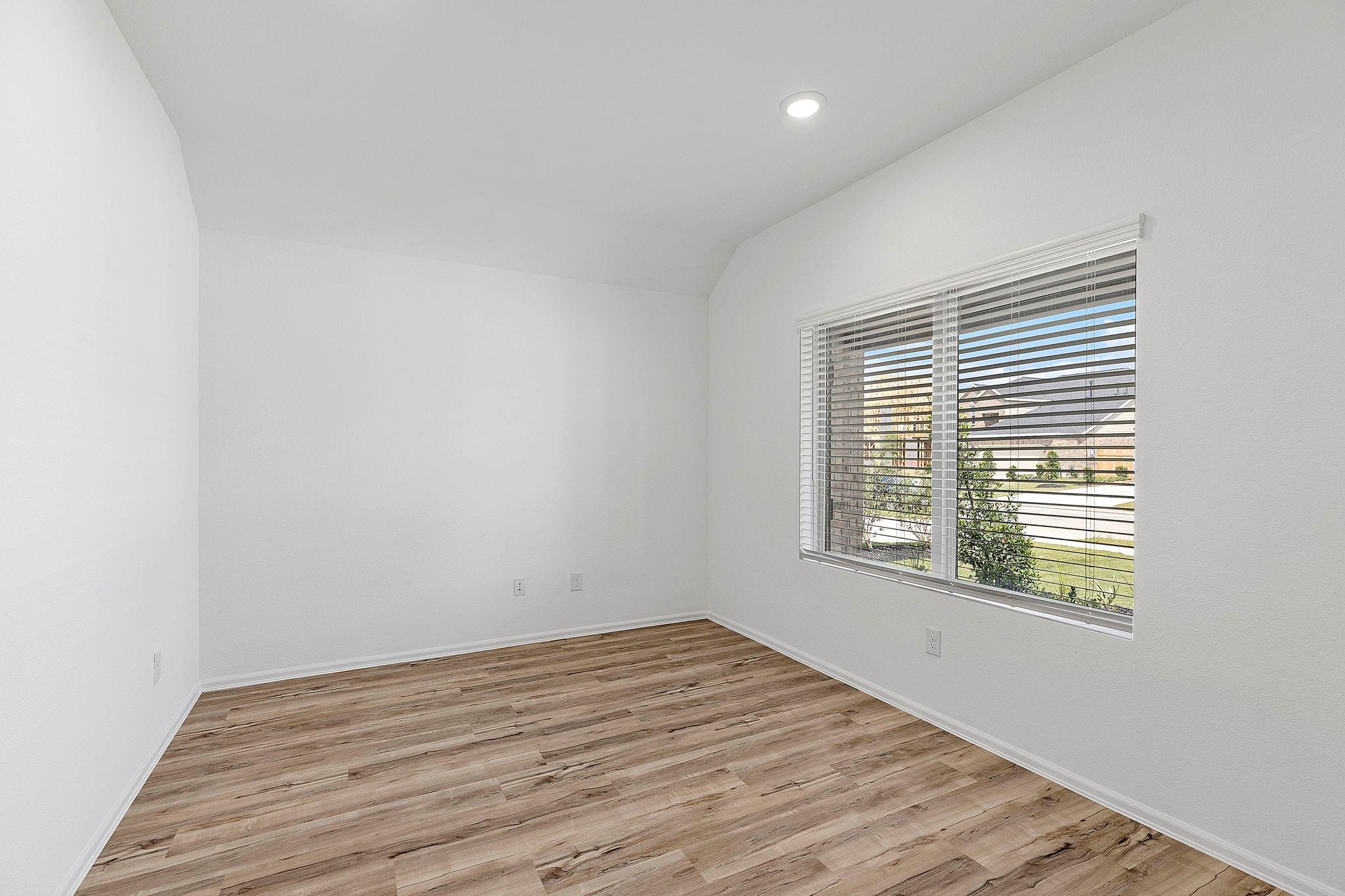 31546 Beacon Cove Trail
