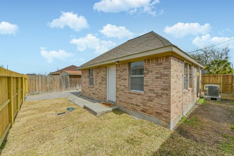 Photo of 102 Avenue D, South Houston, TX 77587 (MLS # 45661652)
