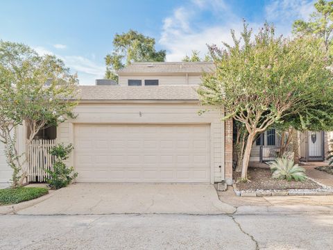 Photo of 12660 Briar Patch Road, Houston, TX 77077 (MLS # 7853906)