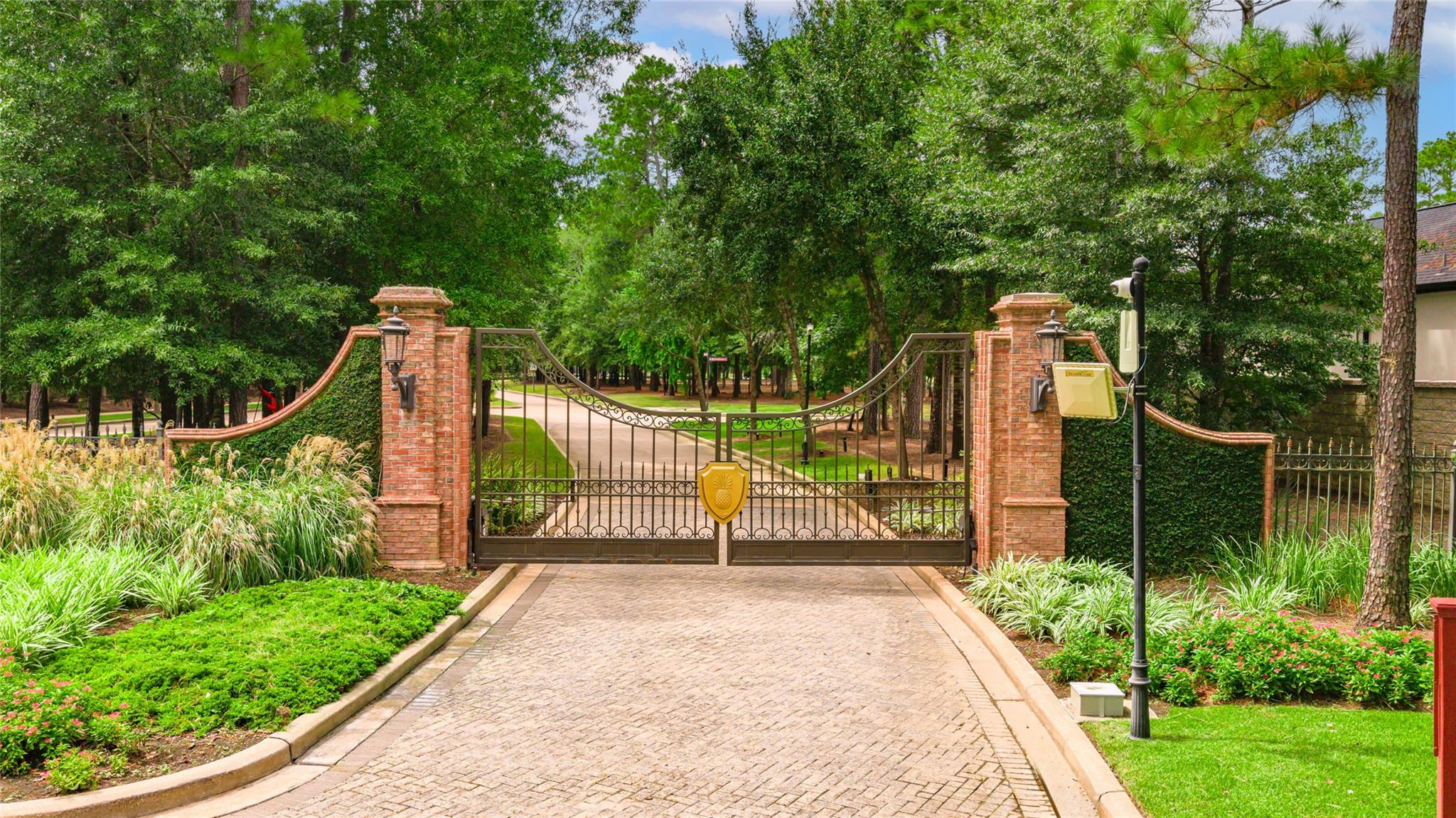 100 Castle Pines Drive