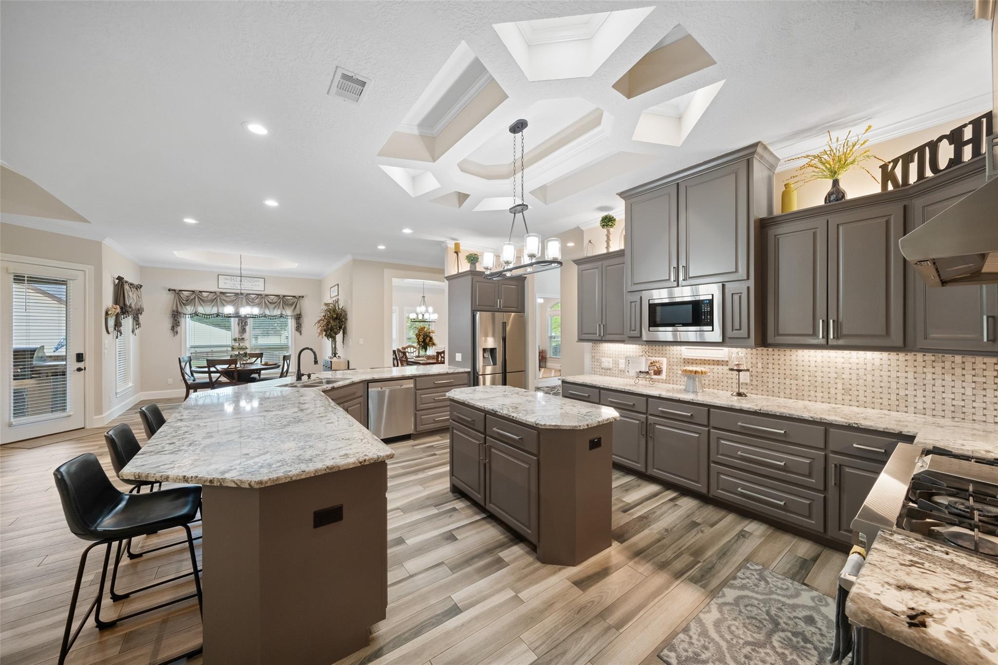 15442 Crown Oaks Drive