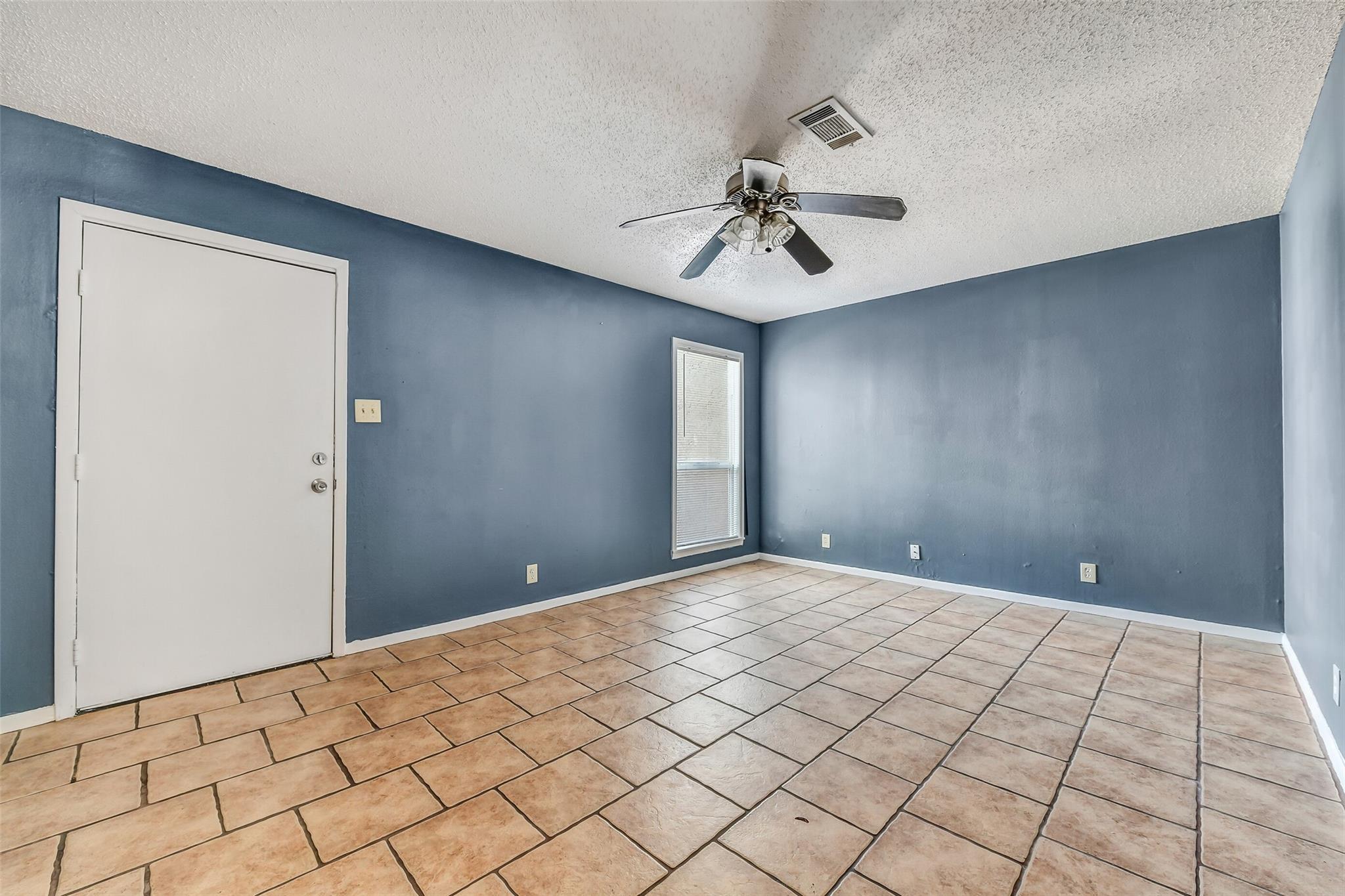 1817 Biovu Drive