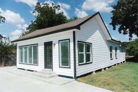 Photo of 2513 Avenue H, Rosenberg, TX 77471 (MLS # 29250442)