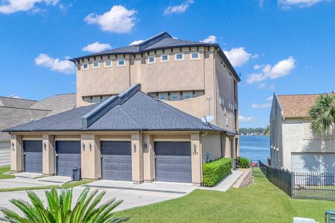 828 Lake View Drive Montgomery TX 77356