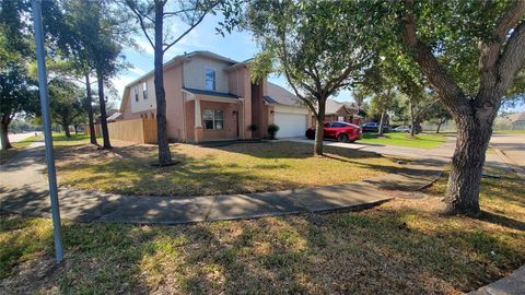 Photo of 2814 Silver Point Lane, Rosharon, TX 77583 (MLS # 36517942)