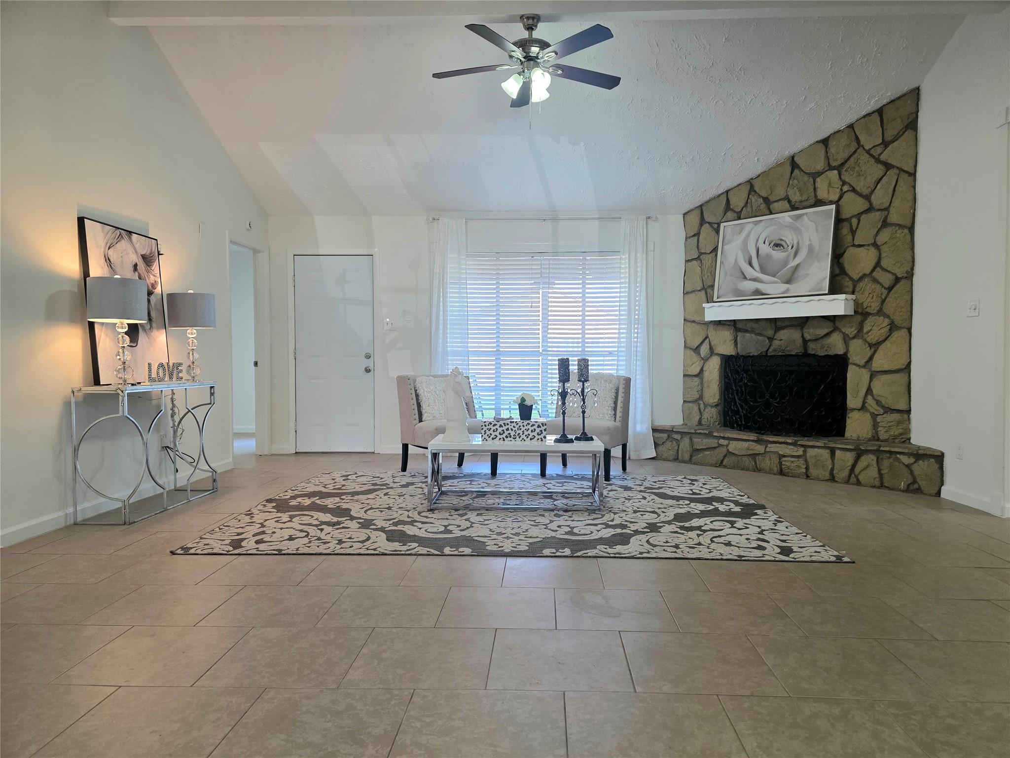 10103 King Ranch Lane